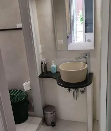 Apartman Monolocale Intimo Con Terrazzino Milánó